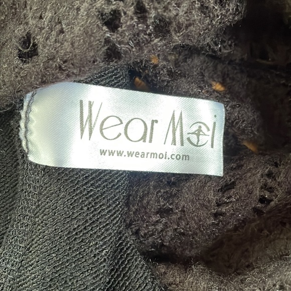 Wear Moi reversible knit dance top. Size medium. - Picture 5 of 6